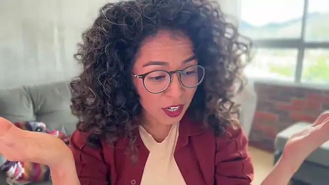 Snapshot of illaroom chatting on March 2025 07:17:01 PM illaroom online show from March 2025 07:17:01 PM