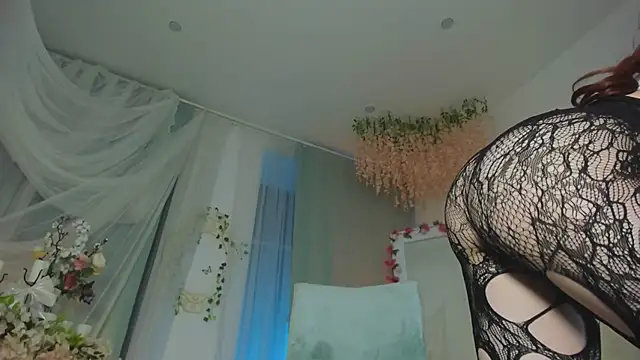 LilianKroft online show from February 2025 12:00:02 PM