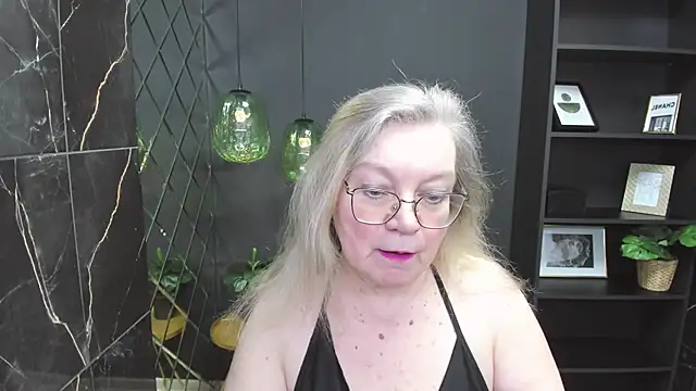 NataliMellow online show from February 2025 01:09:02 PM