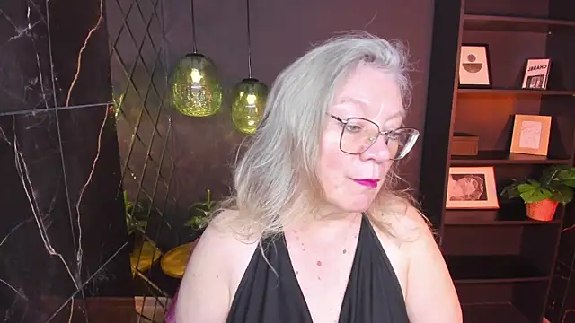 NataliMellow online show from June 2026 01:04:01 PM