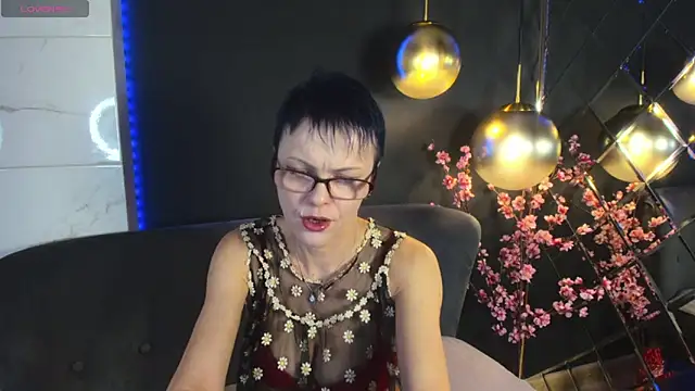 Snapshot of BrandiSweetie chatting on January 2025 02:02:01 PM BrandiSweetie online show from January 2025 02:02:01 PM