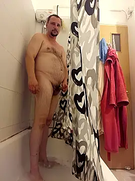 Snapshot of Miki20677 chatting on January 2026 05:29:02 PM Miki20677 online show from January 2026 05:29:02 PM