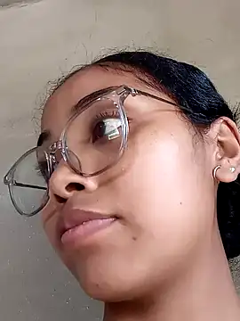 naya86 online show from December 2024 11:24:01 AM