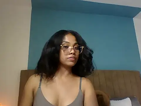 naya86 online show from November 2025 12:27:01 PM