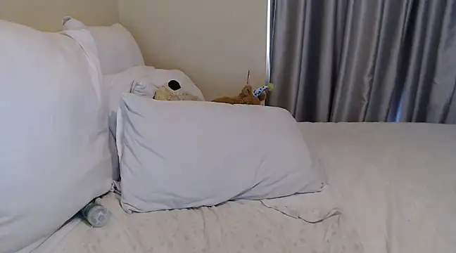 Stonefruit76 online show from February 2025 01:50:01 PM