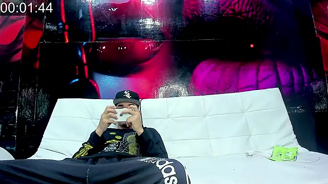 AmazingPartys online show from March 2026 08:01:01 PM