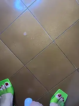 Snapshot of Wet-Pussycat chatting on February 2025 11:21:02 PM Wet-Pussycat online show from February 2025 11:21:02 PM