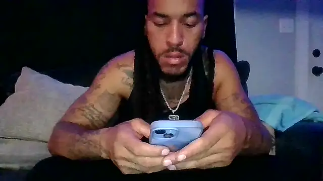 BigWayneBabyXXX online show from October 2025 03:29:02 AM