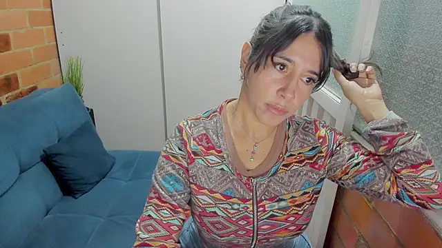 Penelope47 online show from October 2025 06:48:01 PM