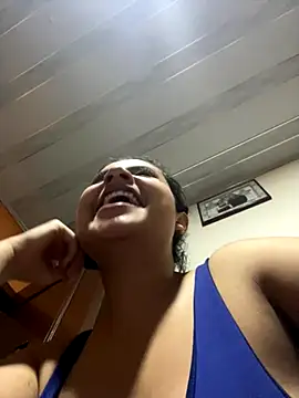 AbbyTaylorr online show from October 2025 03:51:02 PM