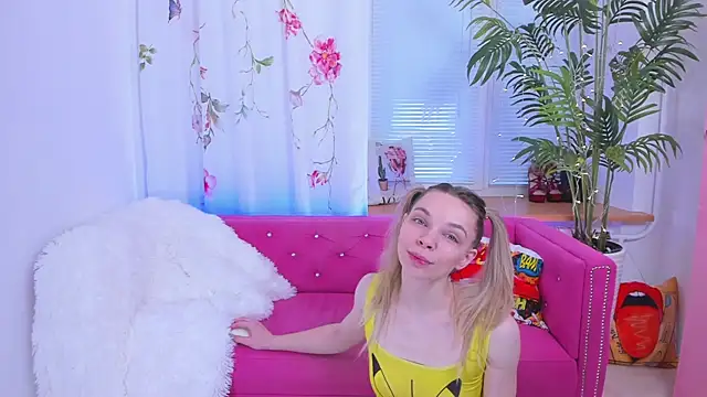 Snapshot of The_Deep_Passion chatting on February 2025 08:00:02 AM The Deep Passion online show from February 2025 08:00:02 AM