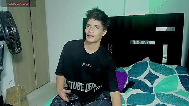 Dimitrixxx   online show from November 2025 09:23:01 AM