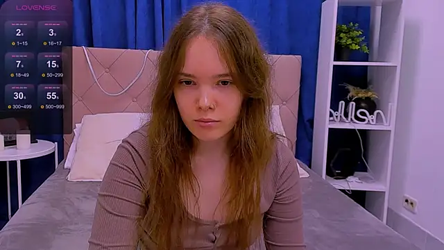 Janie JJ Curvie online show from March 2026 01:22:01 AM