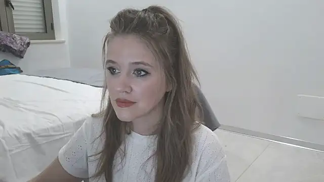 Neonstar online show from April 2026 11:13:01 PM