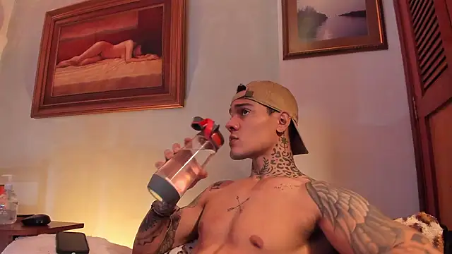 ImDominike online show from March 2025 02:25:01 AM