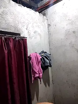 ambersmile online show from March 2025 10:59:01 PM