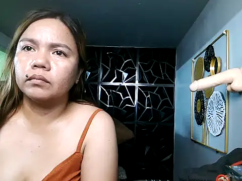 ambersmile online show from March 2025 12:39:02 PM