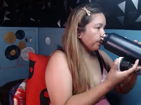 ambersmile online show from October 2025 01:36:02 AM