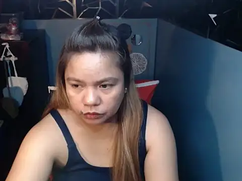 ambersmile online show from October 2025 11:04:01 PM