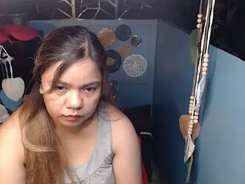 ambersmile online show from October 2025 11:45:02 PM