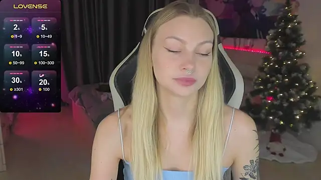 BiMolly online show from January 2025 09:58:01 PM