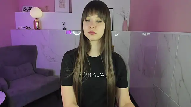 ElizaMild online show from February 2025 07:39:01 PM