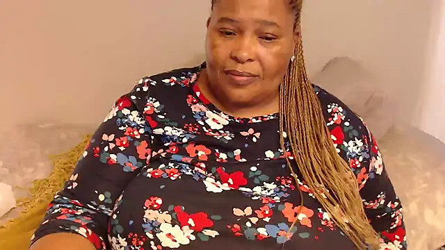 Snapshot of zandile chatting on January 2025 10:55:01 AM zandile online show from January 2025 10:55:01 AM