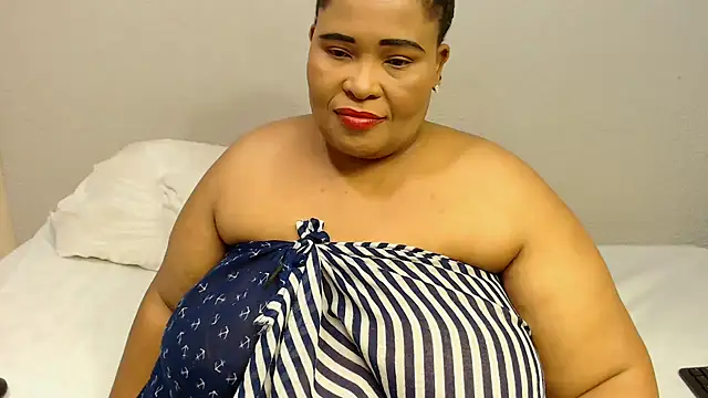 Snapshot of zandile chatting on October 2025 06:17:02 PM zandile online show from October 2025 06:17:02 PM