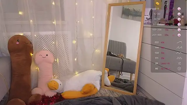 Mira Falls online show from January 2025 11:31:02 AM