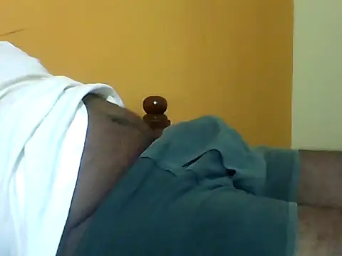 Indianguymohan online show from September 2025 04:17:01 PM