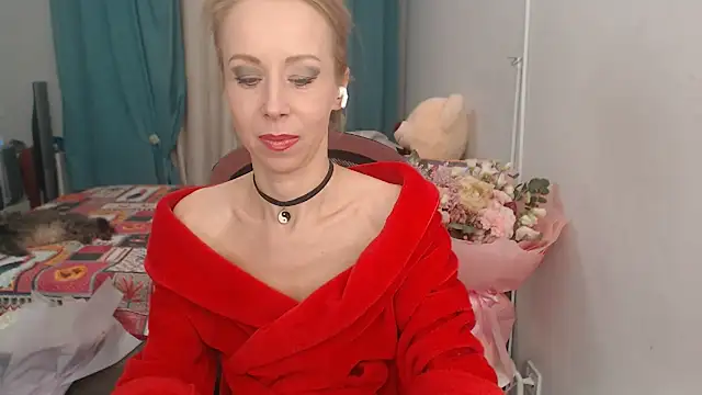 Snapshot of LuxuryNika chatting on January 2025 03:15:01 PM LuxuryNika online show from January 2025 03:15:01 PM