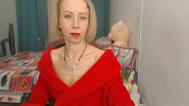 Snapshot of LuxuryNika chatting on February 2025 03:50:02 PM LuxuryNika online show from February 2025 03:50:02 PM