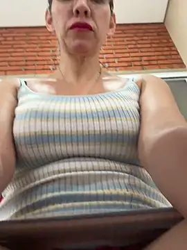 Gatitacarlita online show from March 2025 11:51:01 AM