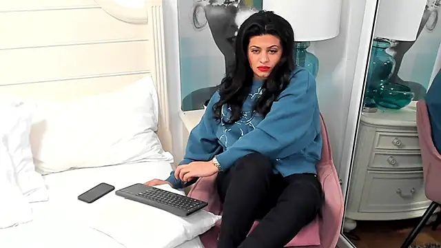 Snapshot of Heidix chatting on January 2025 03:51:02 AM Heidix online show from January 2025 03:51:02 AM