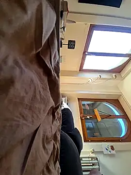 Fifon90 online show from September 2025 11:33:01 AM