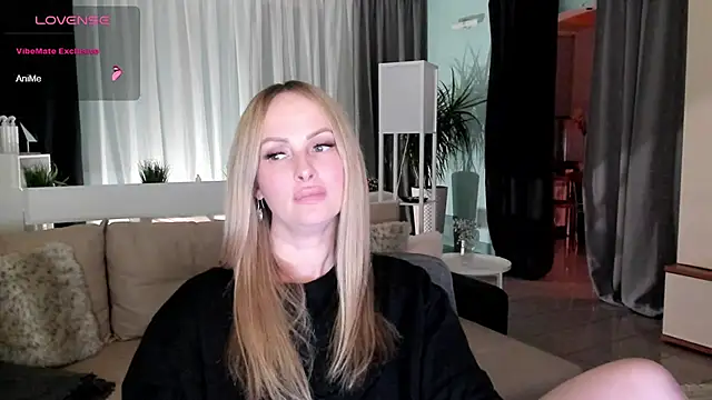 Libby Nora online show from December 2024 02:33:01 PM