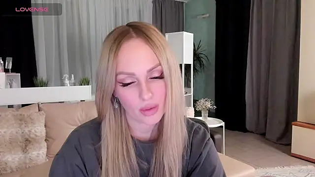 Libby Nora online show from January 2025 05:51:02 PM