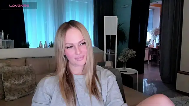 Libby Nora online show from February 2025 03:03:02 PM