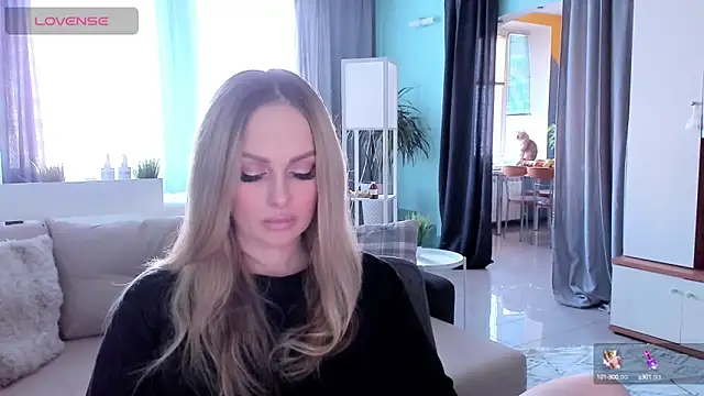 Libby Nora online show from March 2025 10:57:01 AM