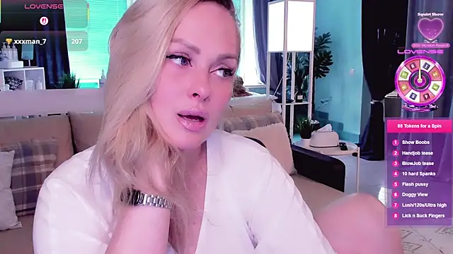 Libby Nora online show from September 2025 08:25:02 AM