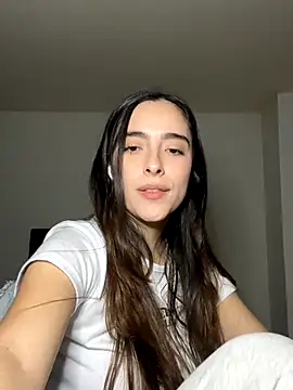 swrennn19 online show from October 2025 10:54:02 PM