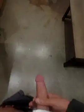 Muzz 2020 online show from April 2026 01:35:02 PM