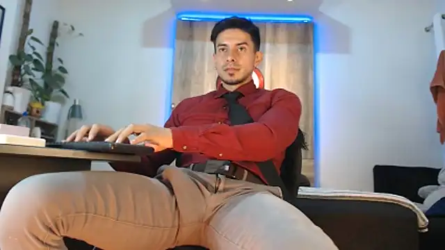 Andrew 4  online show from March 2026 12:59:02 AM