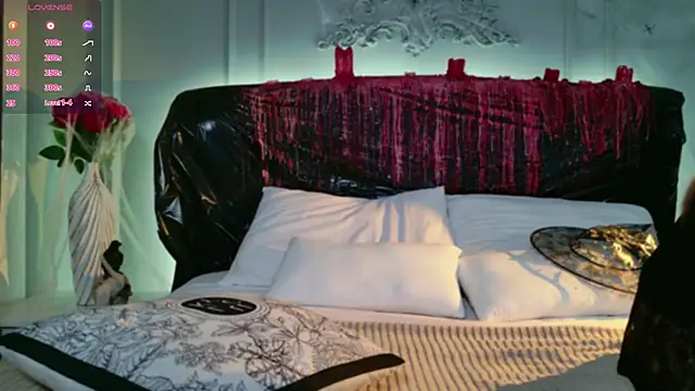 Eille Elfie online show from October 2025 05:52:01 AM