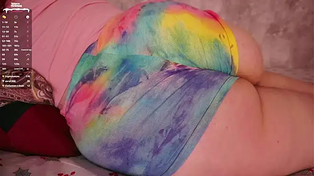 Evelively online show from December 2024 04:25:02 PM