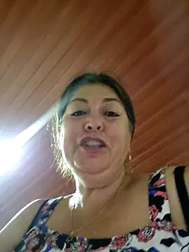 Snapshot of emma_tour chatting on December 2024 02:39:01 PM emma tour online show from December 2024 02:39:01 PM