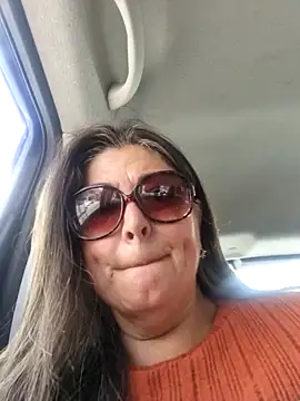 Snapshot of emma_tour chatting on January 2025 06:34:02 PM emma tour online show from January 2025 06:34:02 PM