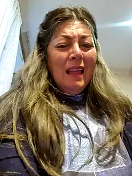 Snapshot of emma_tour chatting on February 2025 07:42:01 PM emma tour online show from February 2025 07:42:01 PM