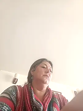 Snapshot of emma_tour chatting on September 2025 09:18:01 PM emma tour online show from September 2025 09:18:01 PM