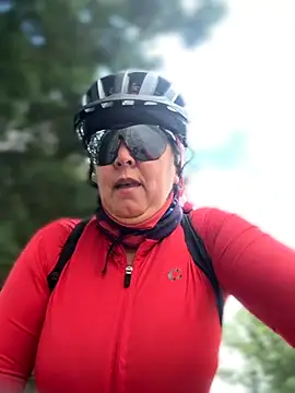 emma tour online show from November 2025 04:23:01 PM